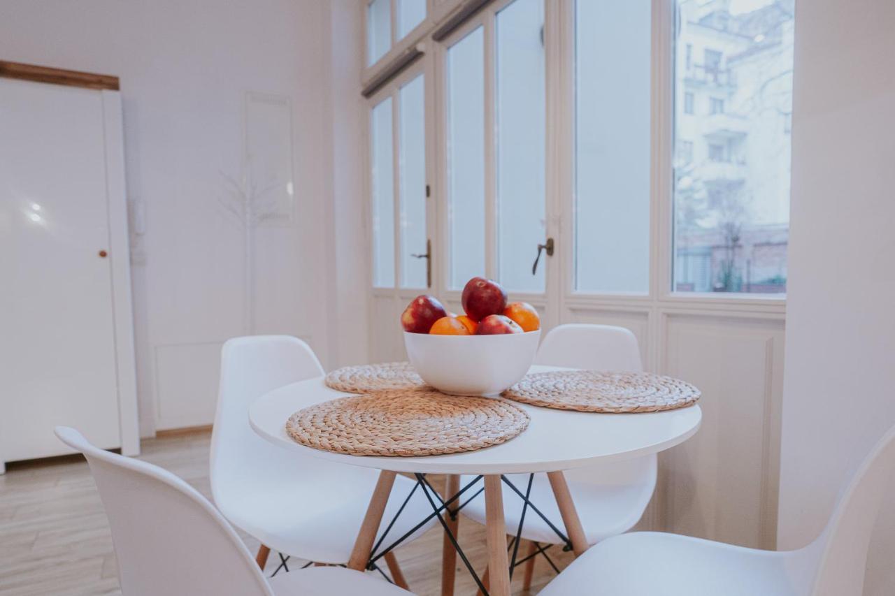 Old Town Wawel Premium Apartment - 60M2 Краков Экстерьер фото